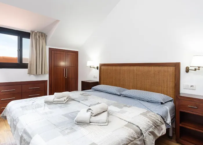 Attic Vistas Mit Wunderschoenem Meerblick By Interhome Apartman Playa de las Américas