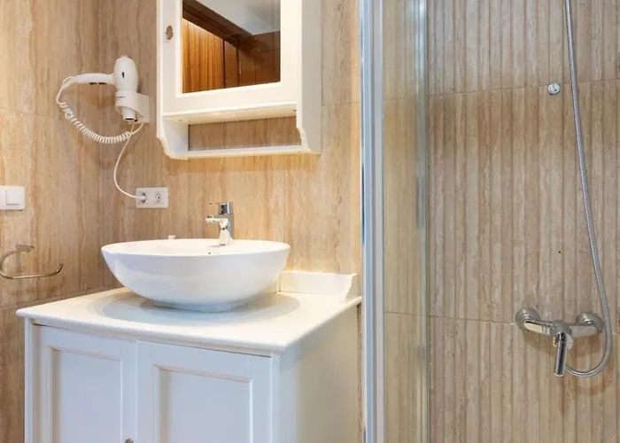 Apartman Attic Vistas Mit Wunderschoenem Meerblick By Interhome *