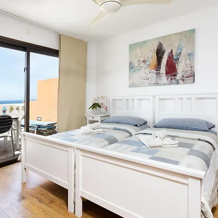 Attic Vistas Mit Wunderschoenem Meerblick By Interhome *