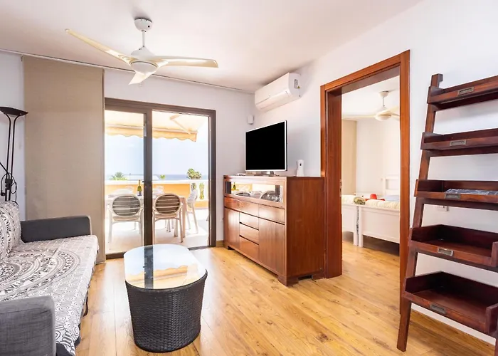 Attic Vistas Mit Wunderschoenem Meerblick By Interhome * Плая-де-лас-Америкас