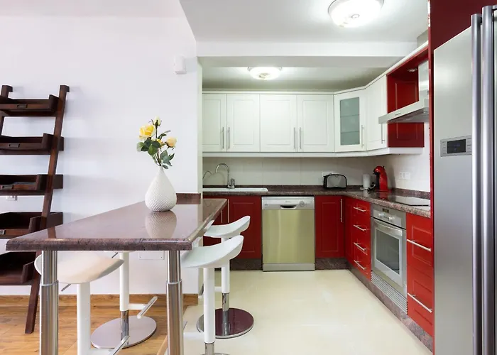 Appartement Attic Vistas Mit Wunderschoenem Meerblick By Interhome *